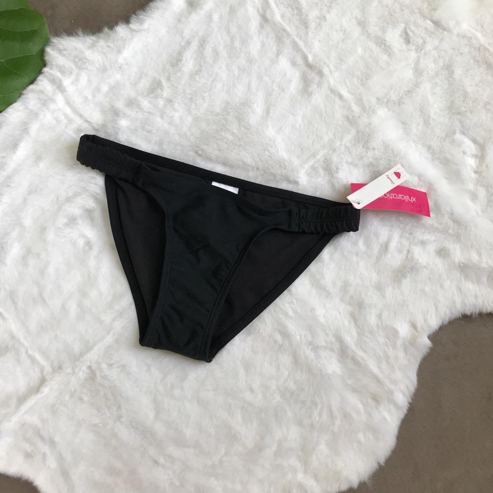 NWT Xhilaration Cheeky Black Bikini Bottoms
